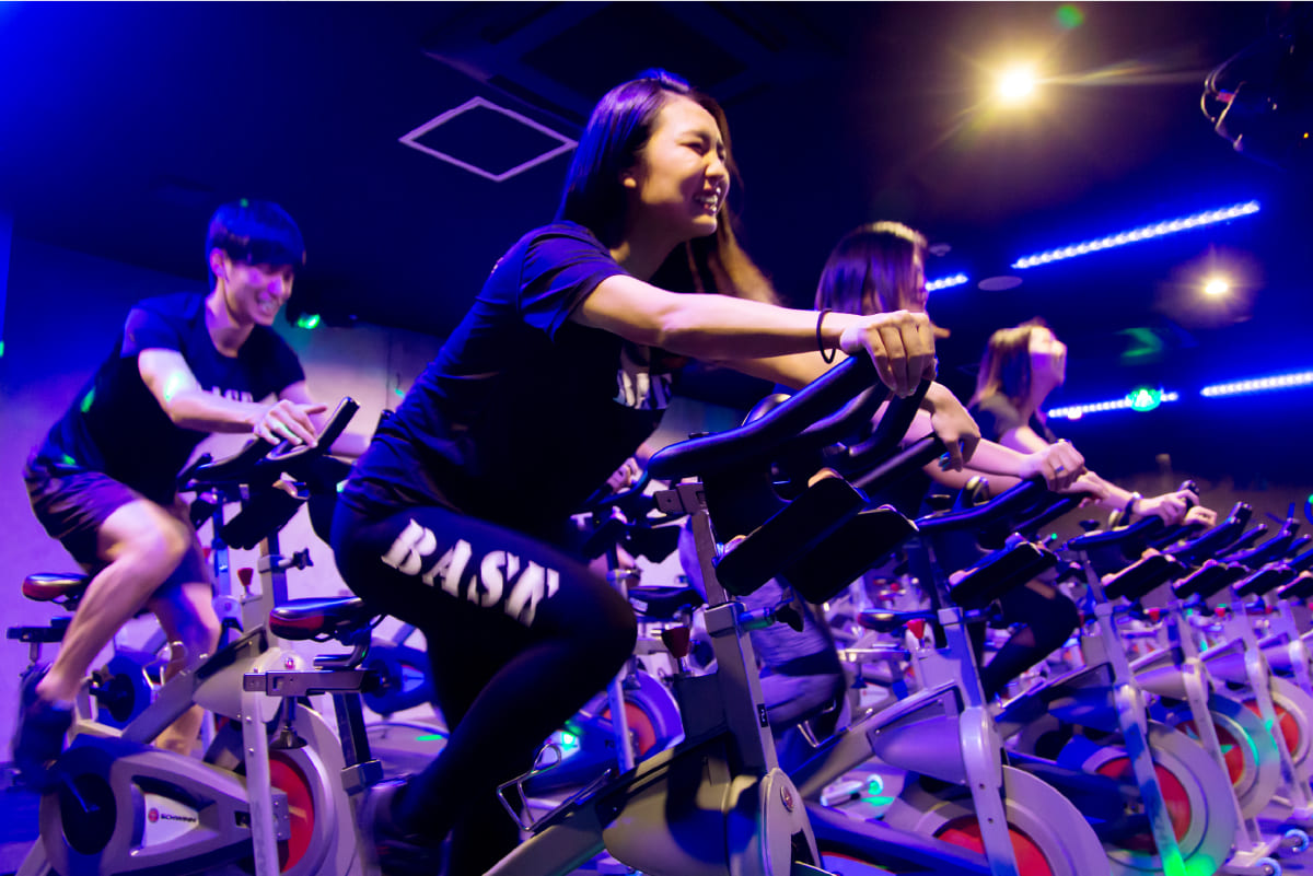 暗闇サイクル・岩盤ホットヨガも通える